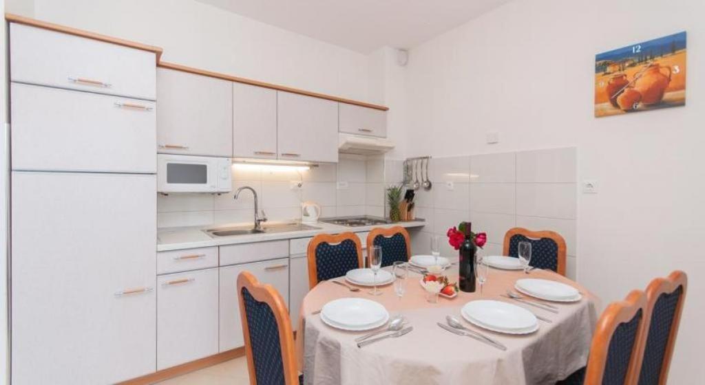 Apartment Nikolina